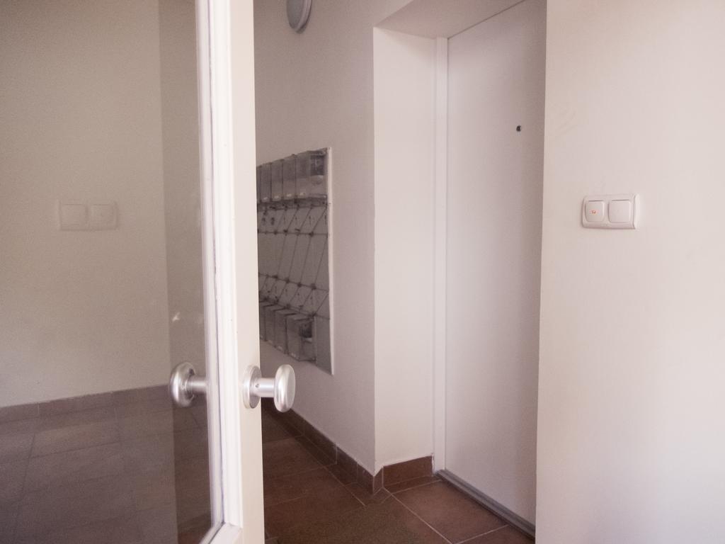 Goldcentral Apartment Grand Boulevard Будапеща Екстериор снимка